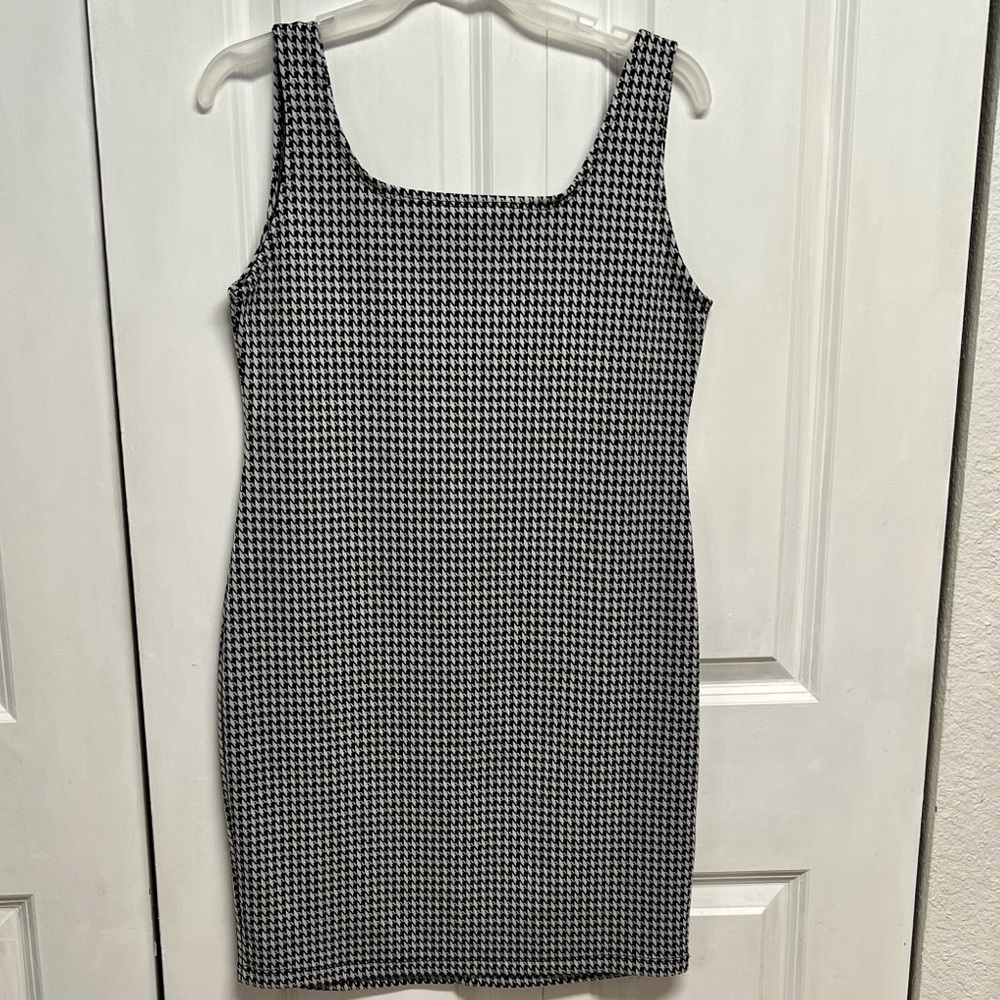 Popular Basics Black and Gray Houndstooth Mini Dress Size XL